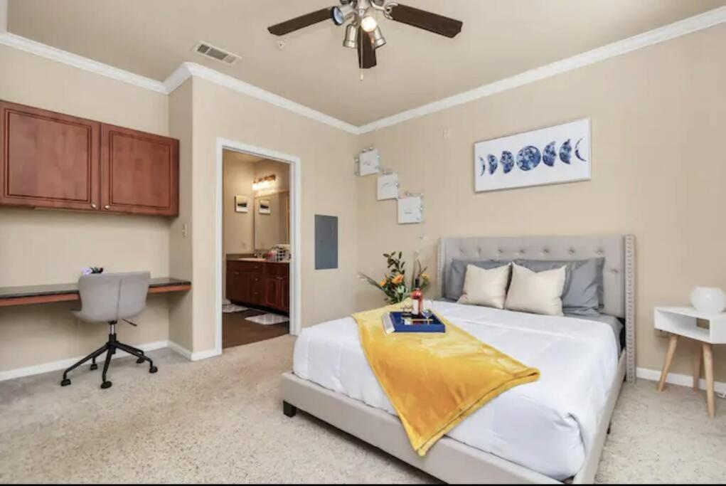 Modern Condo Near Texas Medical Center W Free Parking Houston Exteriér fotografie