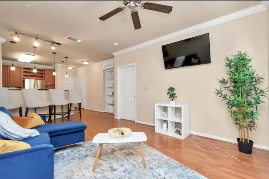 Modern Condo Near Texas Medical Center W Free Parking Houston Exteriér fotografie