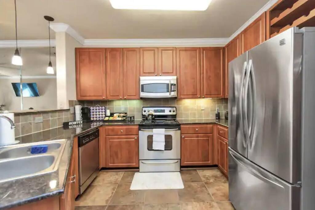 Modern Condo Near Texas Medical Center W Free Parking Houston Exteriér fotografie