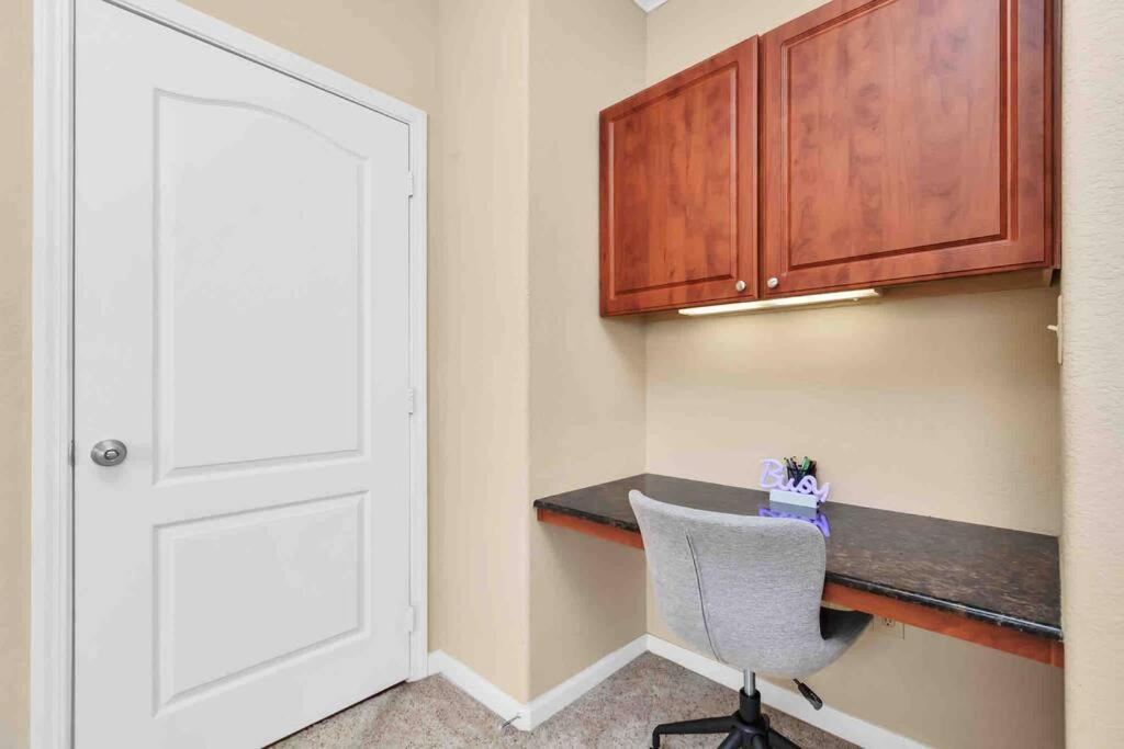 Modern Condo Near Texas Medical Center W Free Parking Houston Exteriér fotografie
